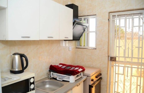 Old-Yundum Apartamento | Jallow's Legacy Apartments -nCozy 2-bedroom apartment at Dalaba Estate,Sukuta