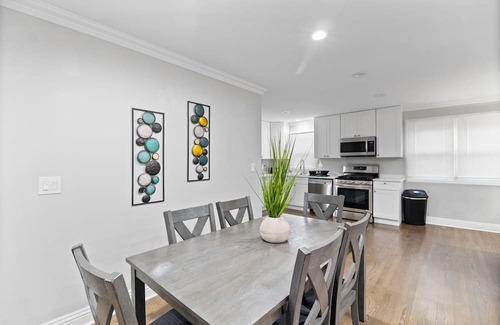 Crestwood Casa | Crestwood FHS Rental - #1