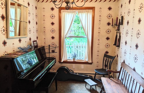 North Adams Casa | Charming Retreat by Mass MoCA