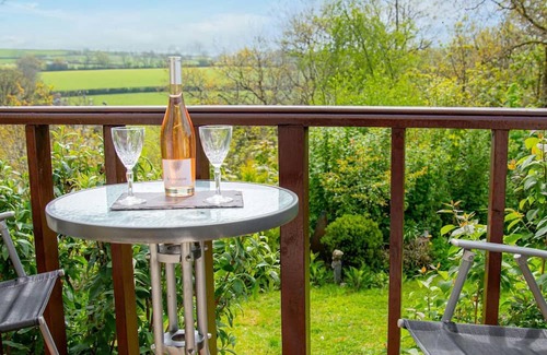 Tremain Cabaña | Y Beudy at Coed Melin, Aberporth