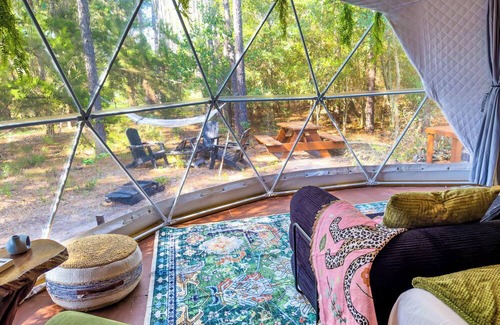 High Springs Alquiler De RV | Glamping GeoDome ~ 4min to Springs ~ AC ~ Grill ~ Firepit