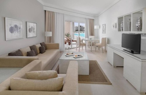 Makadi Bay Hotel | Relax & Play – All-Inclusive 5★ Resort with Golf, Water Park & Beach Access