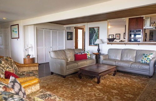 Punaluu Casa | 🌊 Ocean Views & Island Vibes – Your O'ahu Escape! 🌺