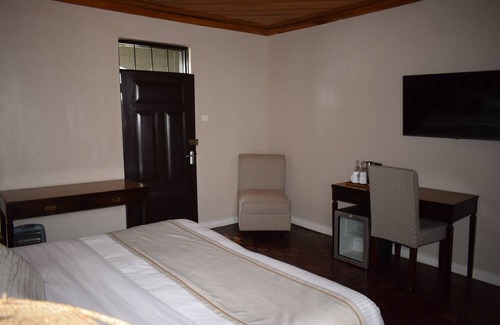 Gigiri Hotel | Superior plus room ensuite