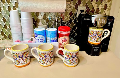 Drayton Condominio | Beautiful totally remodeled 2 BR property near everything!