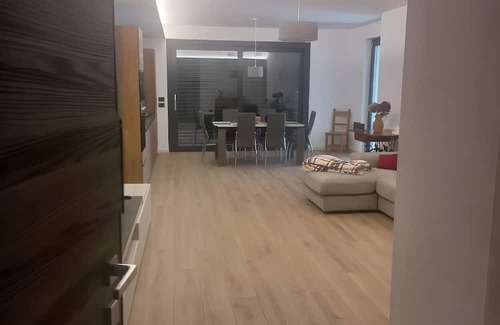 Castello dell'Acqua Apartamento | Apartment 'Laris' with Mountain View, Balcony and Wi-Fi