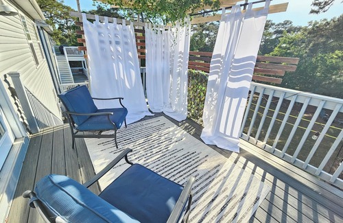 East Ocean View Casa | 3 level home 2 blocks from the beach