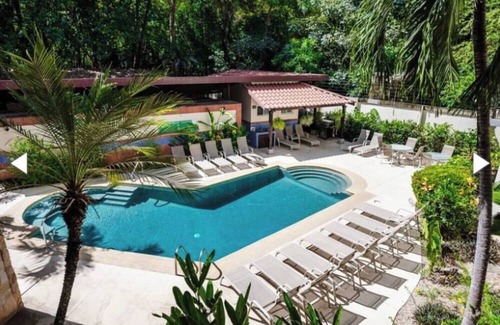 Potrero Condominio | La Casa Turquesa