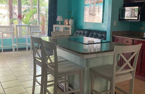 Potrero Condominio | La Casa Turquesa