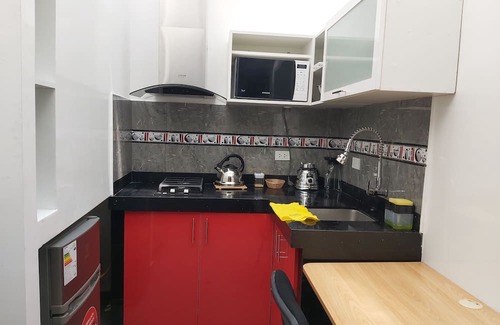 Los Cedros Apartamento | Fully equipped studio with kitchen; ideal for long stays.