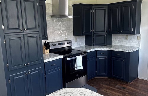 Dingle Casa | 1-Min Walk to Private Beach, Lake Views, Pickleball, Gated Family Getaway!