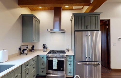 Historic Eastside Casa | Delgado C-1: Just one block from Canyon Road!