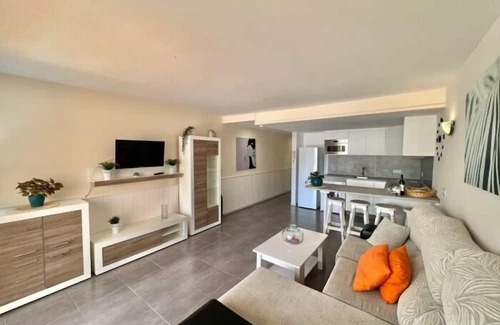 Santiago del Teide Apartamento | Neptuno Pool and Beach Experience by Sydney
