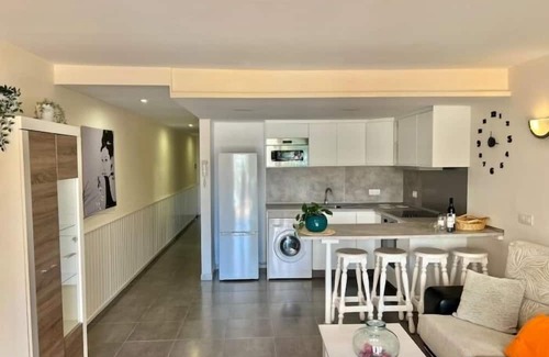 Santiago del Teide Apartamento | Neptuno Pool and Beach Experience by Sydney