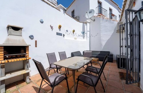 Mijas Casa | This townhouse is a 2 bedroom(s), 2 bathrooms, located in Mijas, Andalusia.