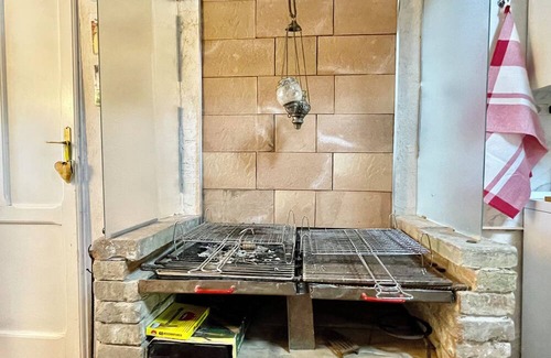 Saludecio Casa | Rustico con Jacuzzi privata, BBQ e 3 camere