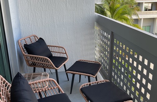 Northeast Miami Apartamento | Chic 1-bedroom apartment with WiFi, AC in vibrant Miami
