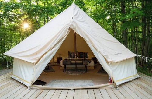 Miller Lake Casa | Nautical Glamping close to Grotto