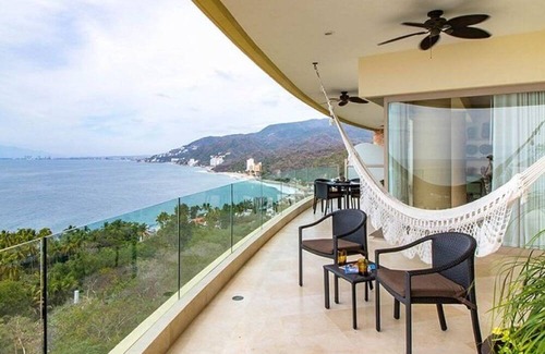Puerto Vallarta Casa | Luxury Meets Nature at Garza Blanca Resort & Spa in Stunning Puerto Vallarta