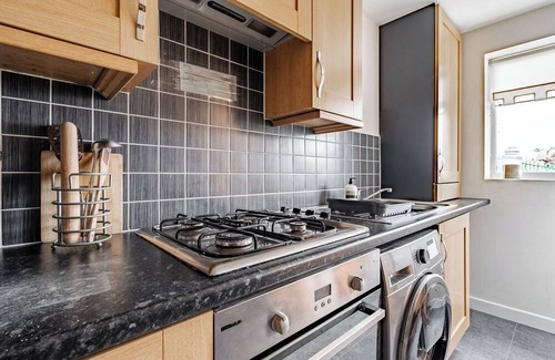 Bootle Casa | Bootle Haven - 2BD Retreat with Garden
