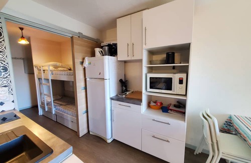 Les Sablettes Apartamento | T2 Air-conditioned with swimming pool in Les Sablettes - Walking distance, Sea and Serenity