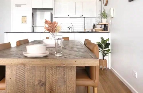 Broadbeach Waters Apartamento | Repose Broadbeach: rest, shop, surf or pamper