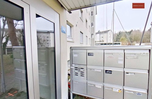 Seebach Apartamento | Bright 3BR Apt w/Balcony in Zürich-Oerlikon