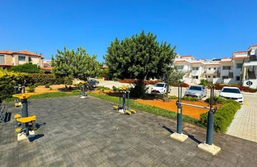 Bahceli Apartamento | Quiet apartment: sea view + gym + pool + spa