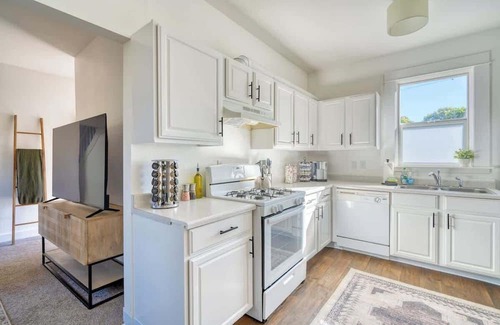 Corbett - Terwilliger - Lair Hill Casa | Cozy Haven by the Hill - Downtown & OHSU!
