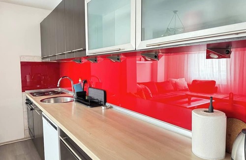 Centar Apartamento | Mountain view apartment in Skopje