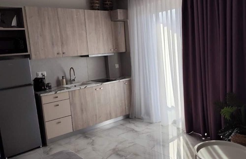 Polichrono Apartamento | Casa Helone