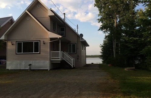 Palmarolle Cabaña | Beau chalet au bord du lac Abitibi CITQ:#296841