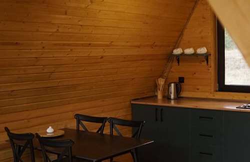 Vedzebi Chalet De Esquí | Gagma Chalets - Alone with nature,Surrounded by Peaks, Wrapped in Silence