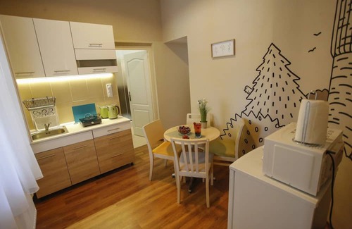 Eger Apartamento | Our apartments is located in the heart of downtown, just steps from Dobó Square.