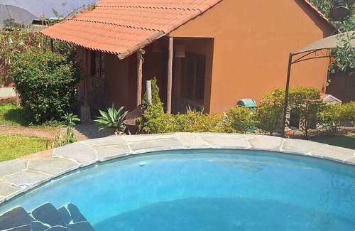 Pachacámac Casa | Charming 2-bedroom bungalow in nice Pachacamac, Lima with WiFi