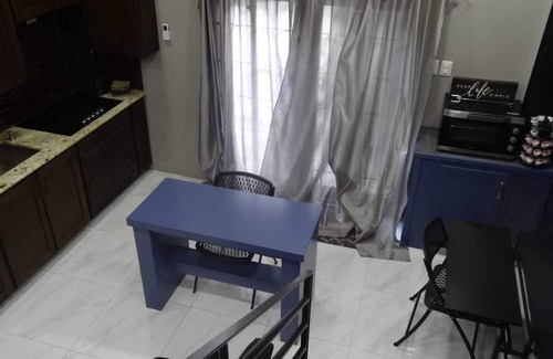 Arima Apartamento | Cozy 1-bedroom apartment with WiFi, AC in gated community in Arima. Adults only