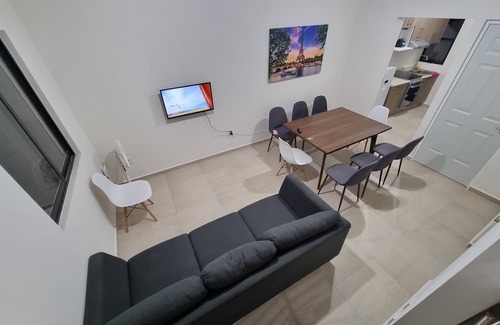 Querétaro Casa | Spacious House With Swimming Pool, Wi-Fi, Full Kitchen, Parking, Up To 11 Guests