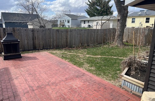 Cedar Rapids - Iowa City Casa | Executive, nursing & corporate travelers - 3br/2ba entire home close to highway!