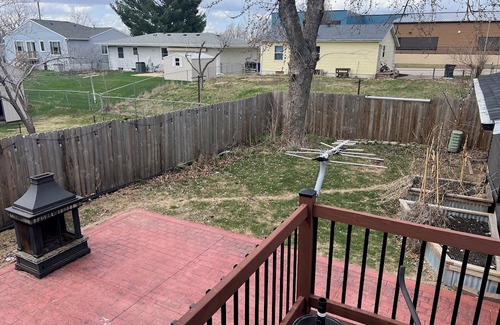 Cedar Rapids - Iowa City Casa | Executive, nursing & corporate travelers - 3br/2ba entire home close to highway!