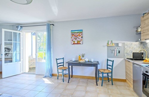 Binic-Etables-sur-Mer Casa | Les Châtaigners by Interhome