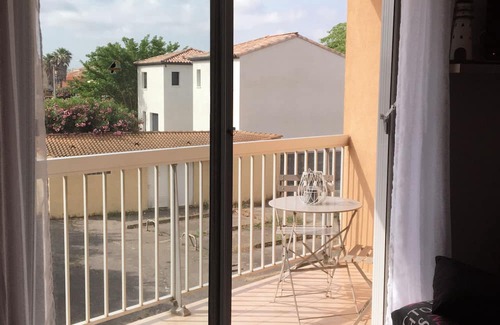Valras-Plage Apartamento | Studio port Valras-Plage 400 m from the beach