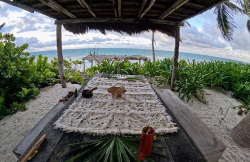 Solidaridad Cabina | 🌮 Casa Phoenix | Private Beachfront Estate 7 Bungalows + Chef