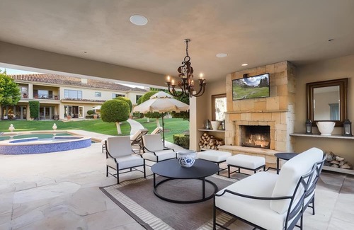 Fairbanks Ranch Casa | Spacious 5-bedroom estate with Views, Pool & Spa in wonderful Rancho Santa Fe.