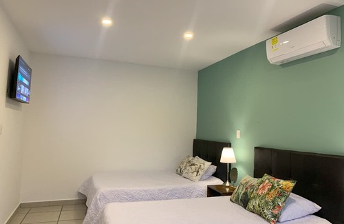 Roldanillo Cama Y Desayuno | Bed & Breakfast in a Panoramic view in Roldanillo with AC, WiFi, Water heater