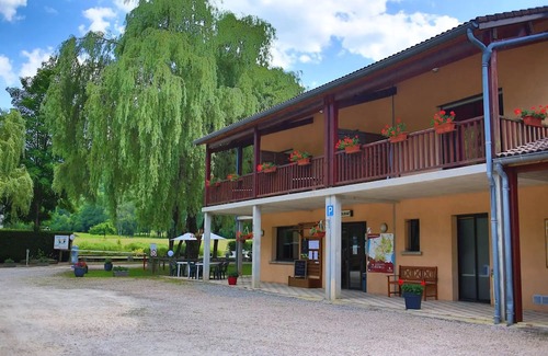 Oust Casa | MOBIL-HOME COUFLENS with covered terrace sleeps 6