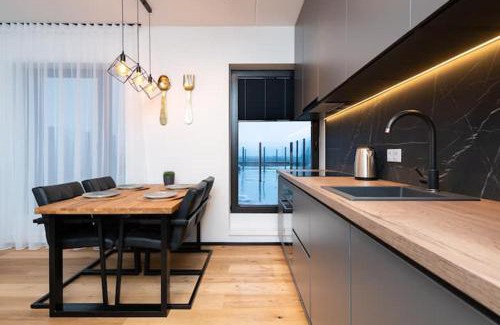 Tondi Casa | High-Rise Luxury Apartment
