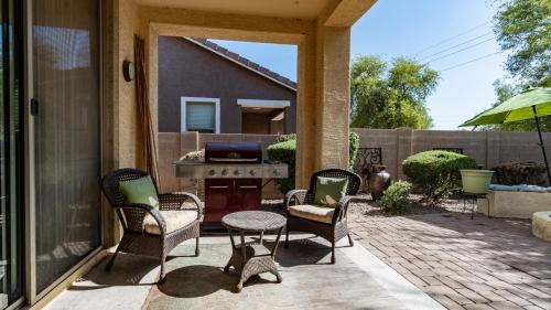 Layton Lakes Casa | Stylish & Spacious Home home