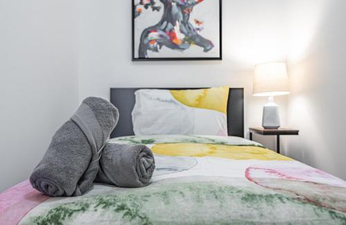 Fashion District Apartamento | Adelaide Den Suite