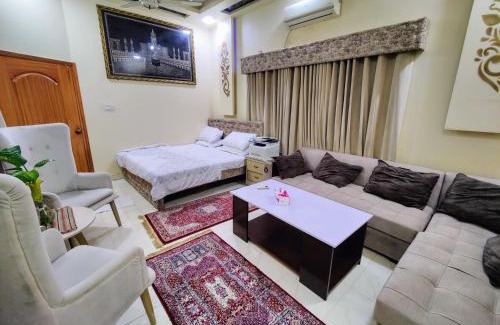 Karachi Cama Y Desayuno | United guest house