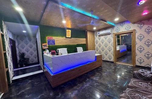 Vadodara Hotel | Hotel Moon View